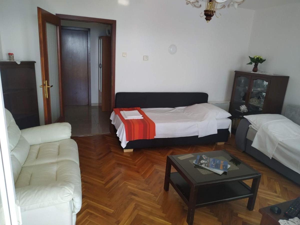 נובי ווינודולסקי Apartments Marino מראה חיצוני תמונה
