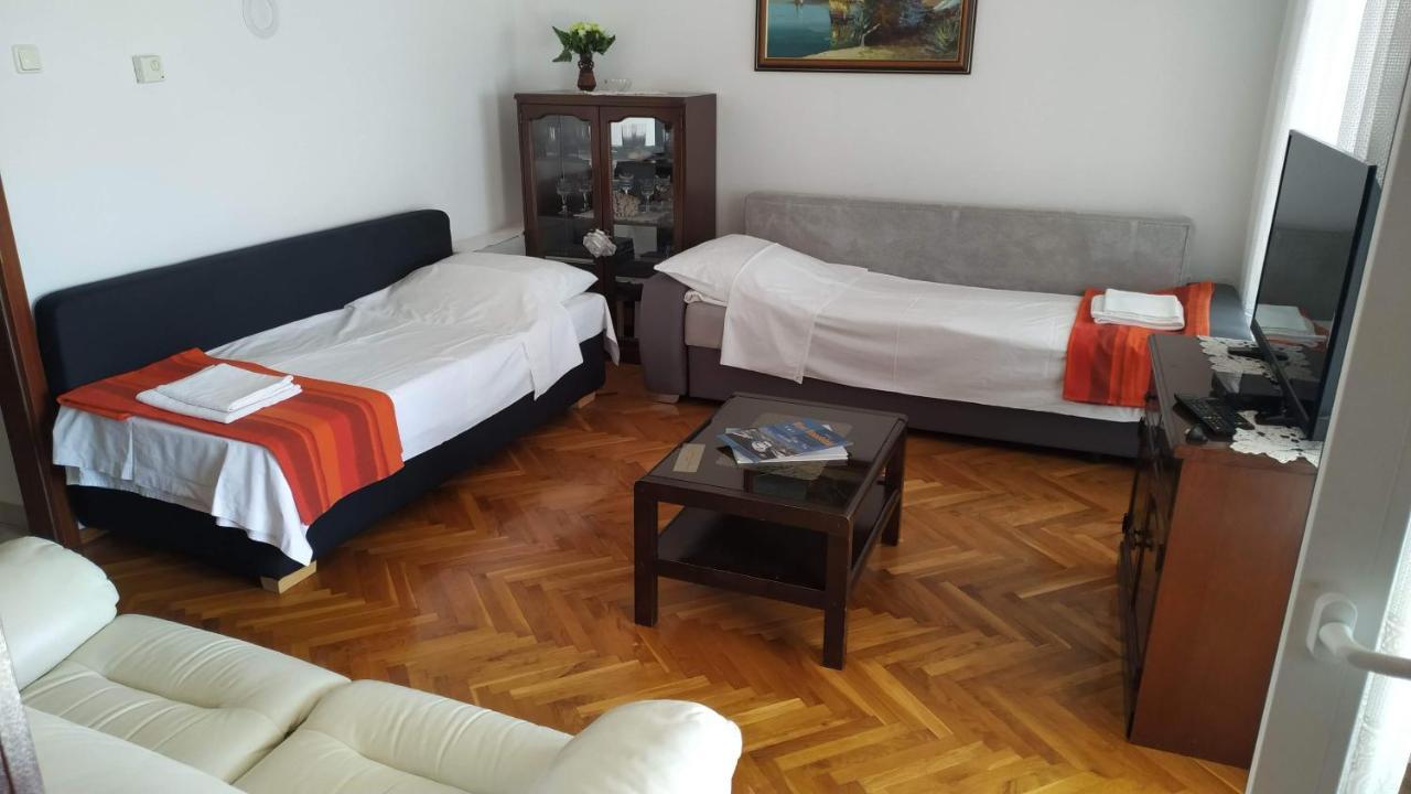 נובי ווינודולסקי Apartments Marino מראה חיצוני תמונה