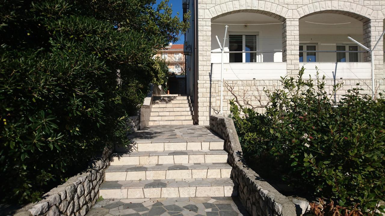 נובי ווינודולסקי Apartments Marino מראה חיצוני תמונה